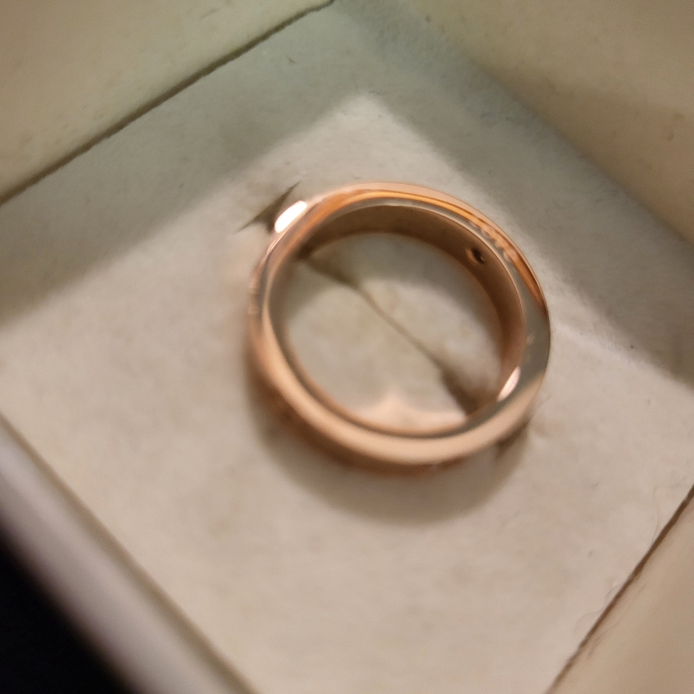 Love ring - Picture 4 of 6